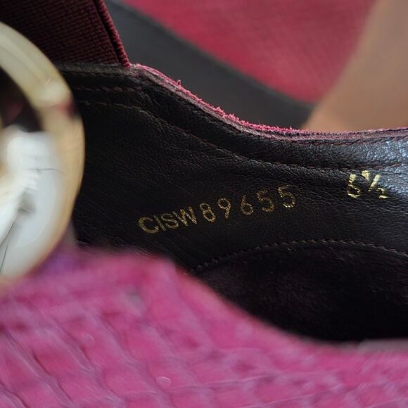 🐢 Stuart Weitzman Rumpus dressy loafer. Size 6.5 $399 MSRP - Picture 8 of 8